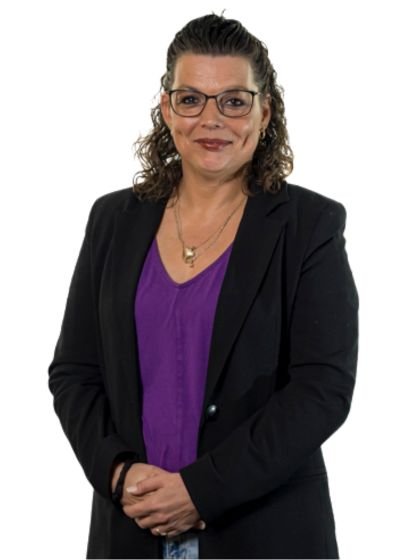 Marlies Lares-Oudshoorn